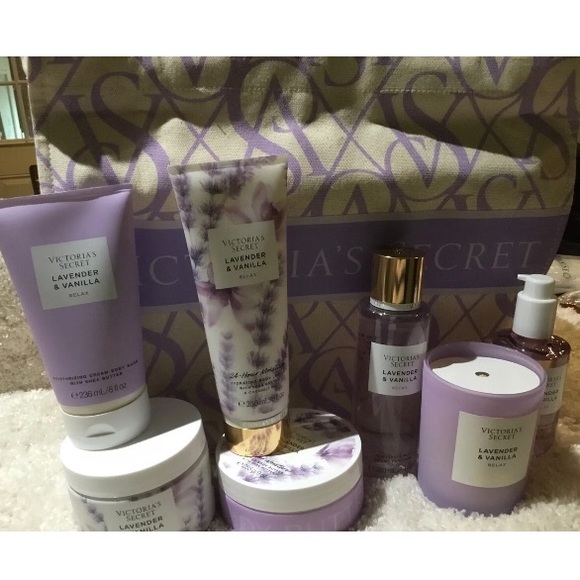 Victoria’s Secret lavender and vanilla The Balance Relax ritual gift set - Picture 2 of 4